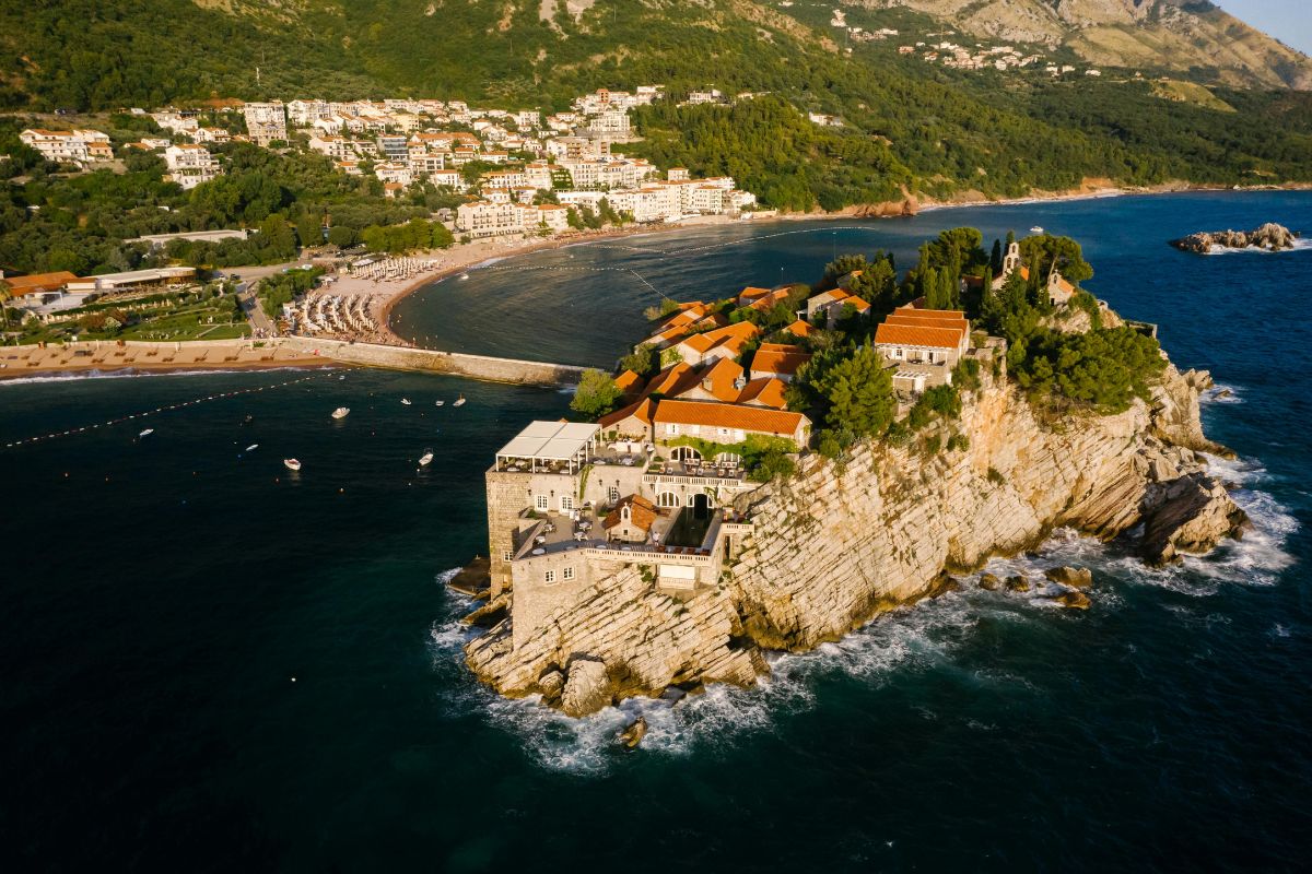 Черногория в&nbsp;2026 году может ввести визы для белорусов