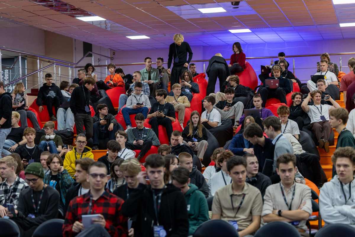 Белорусское ПО, помощь стартапам и куда идет белорусская «айтишка». Большое интервью с главой ПВТ Анной Рябовой