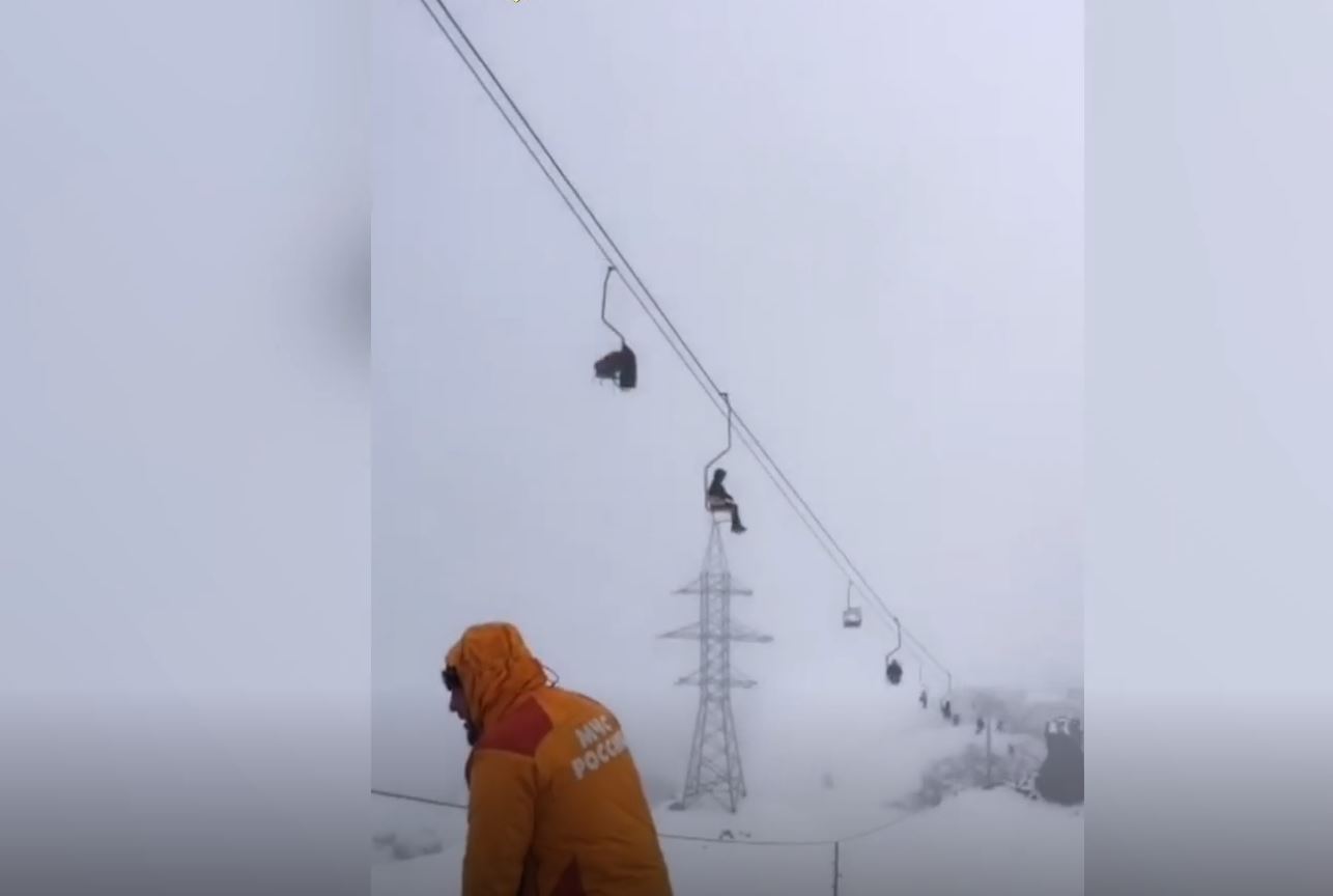 На Эльбрусе сорвалась канатная дорога: два человека погибли