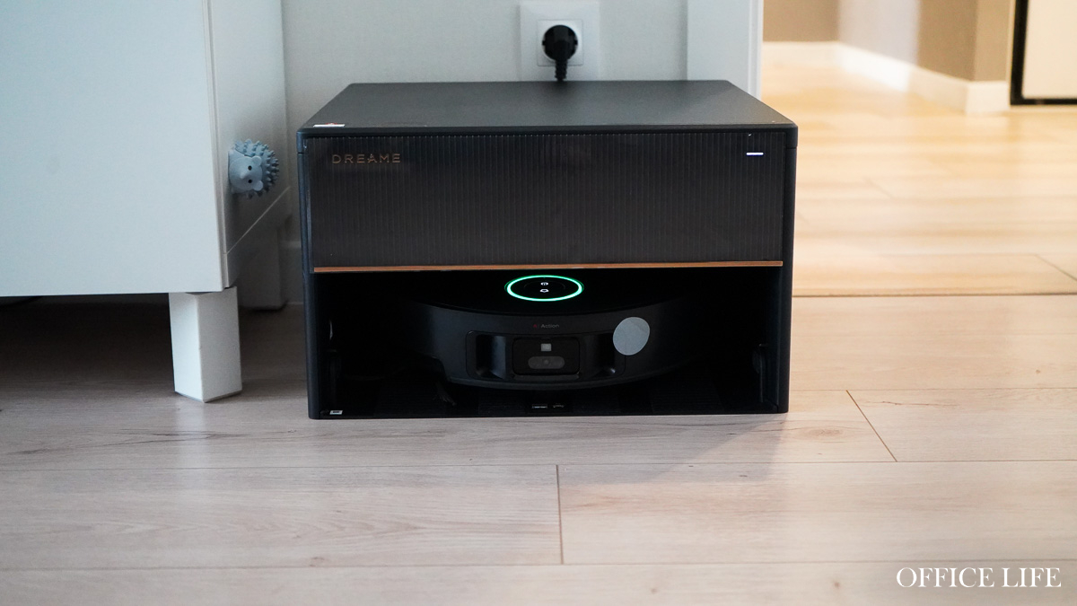 Джентльмены в мире пылесосов. Как мы тестировали новые роботы-пылесосы с «ногами» и интеллектом