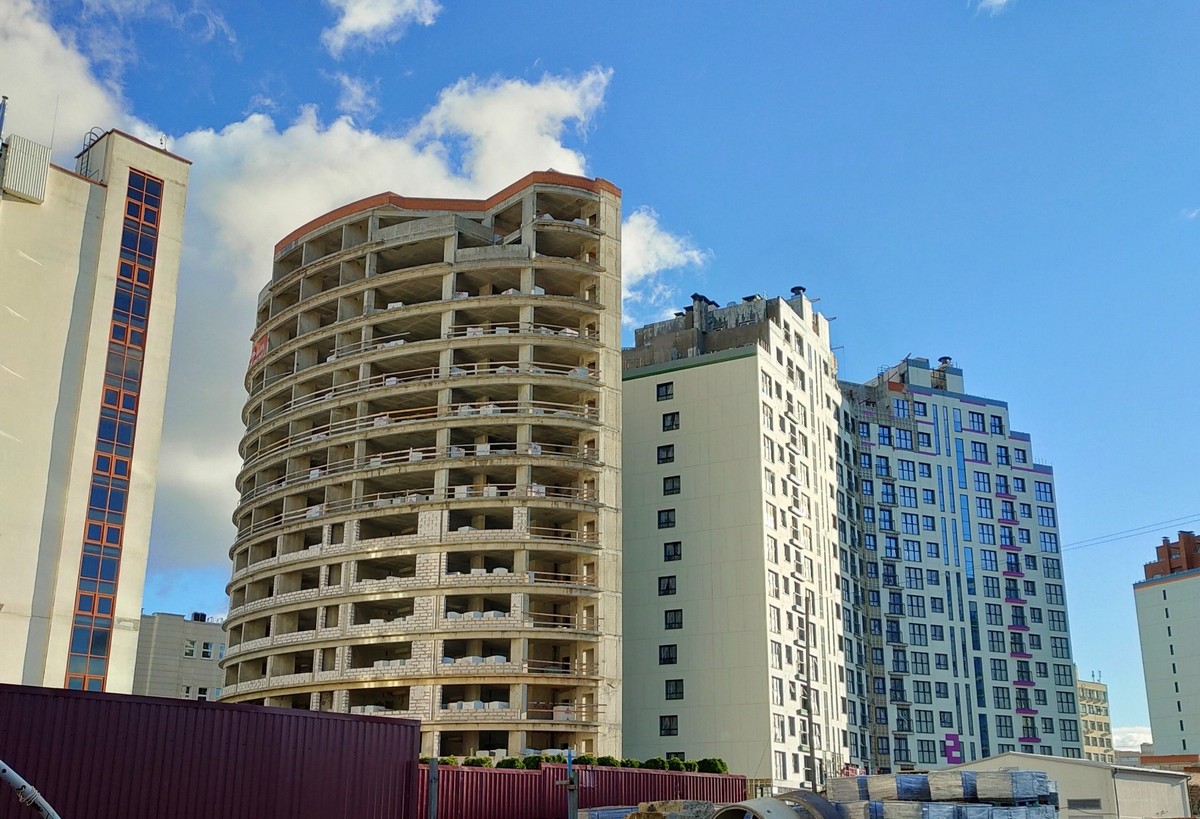 Новый бизнес-центр «ЭЛЛИПС» украсит рынок премиум-недвижимости Минска. Посмотрели, чем он интересен