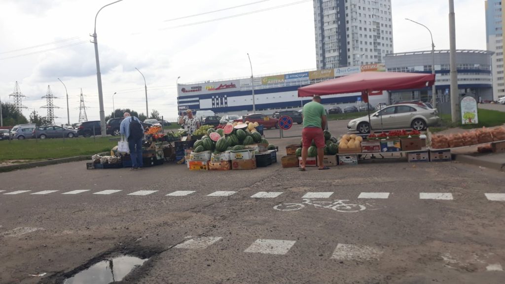 ИП мелкой розницы обеспокоены нелегальной торговлей в Минске