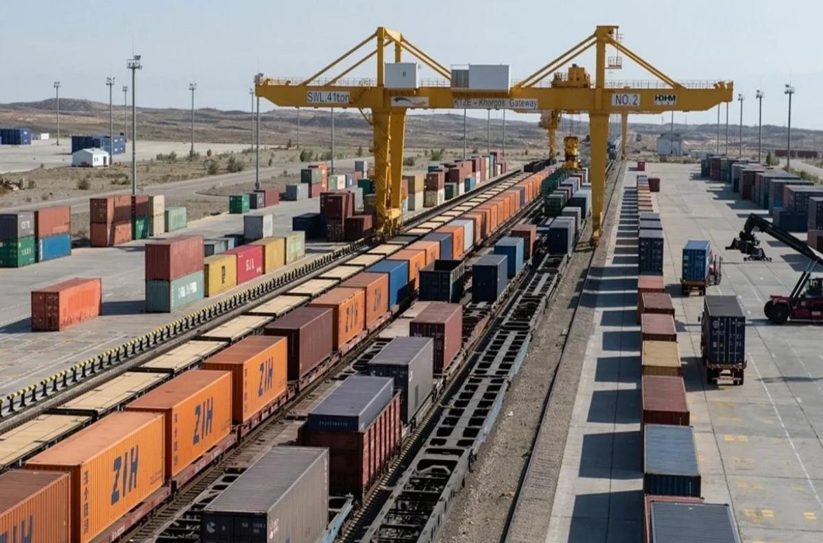 Китай строит на границе с Россией сухой порт, чтобы нарастить торговлю с Восточной Европой