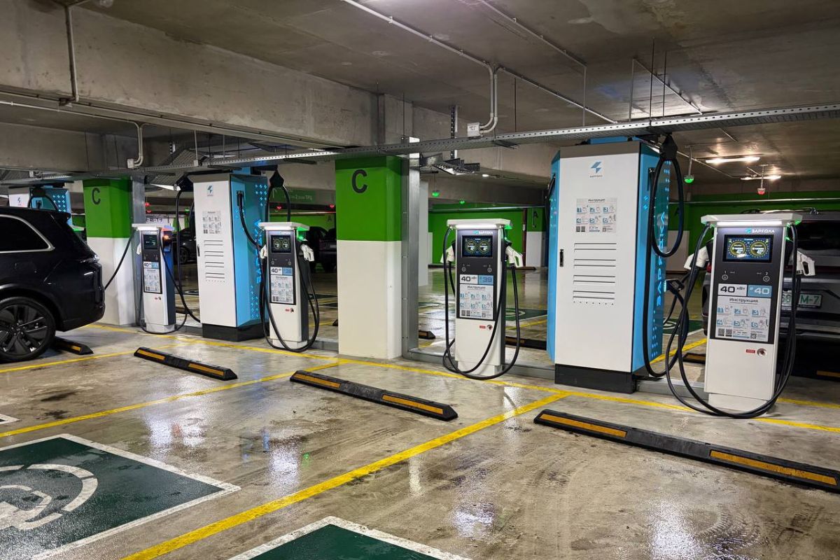 В Минске открыли мегахаб для зарядки электромобилей