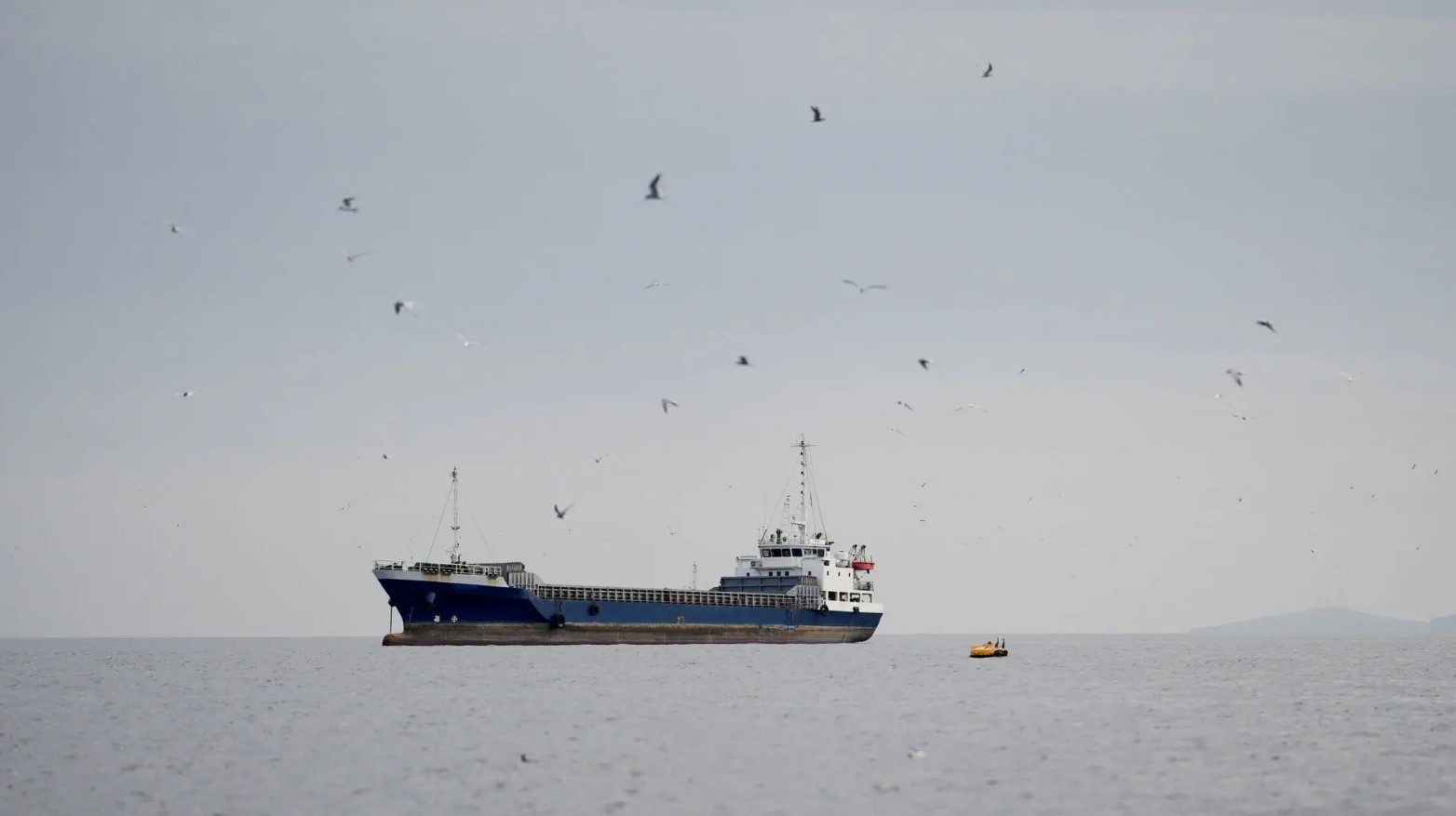 Иран снова закрыл Ормузский пролив