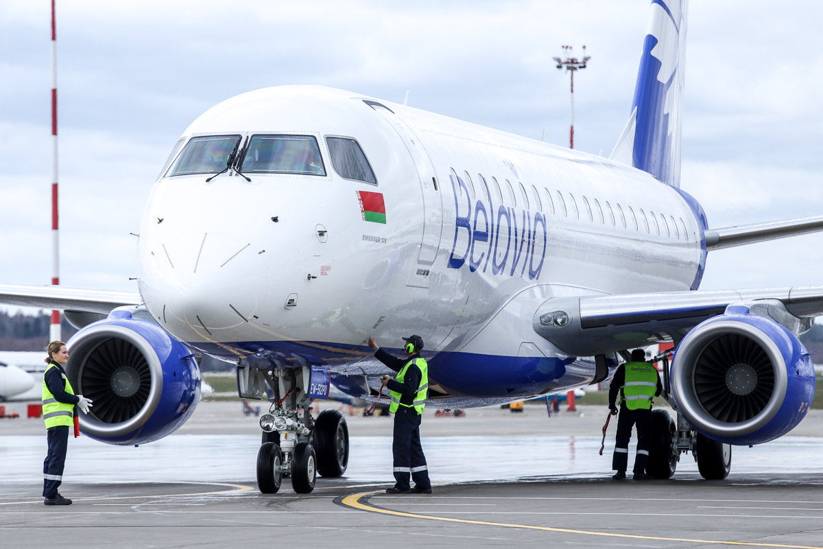 Компании, Белавиа, Belavia, Самолет, Перелет, Авиа