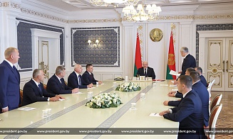 Лукашенко назначил нового помощника и двух заместителей министров