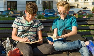 Необязательное летнее чтение: пять книг для детей, подростков и их родителей