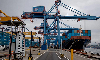 Таможенный досмотр белорусских грузов в порту Владивостока сократят до суток