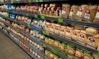 Сколько белорусы тратили в магазинах и кафе в первые два месяца 2025 года