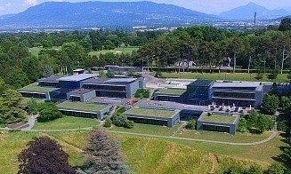 Эксперты форума в Давосе назвали дезинформацию главной мировой проблемой