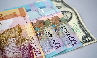 Рубль продолжает вытеснять валюту из белорусской экономики