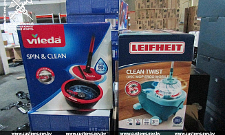 На таможне задержали партию импортных товаров, цену которых занизили в 5 раз