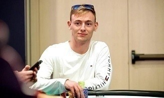 Белорус снова выиграл в покер крупную сумму. На этот раз — более €288 тыс.