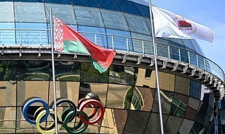 МОК разрешил белорусам выступать с флагом и гимном на всех международных соревнованиях