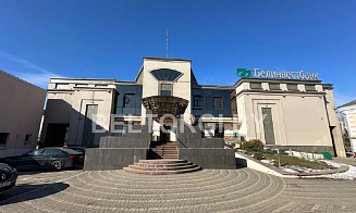 Помещения крупного банка в разных городах снова выставили на торги. На некоторые снизили цену