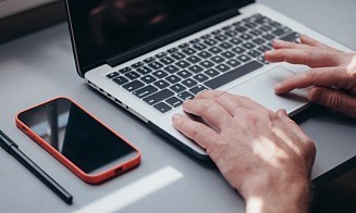 В Беларуси разрабатывают цифровой сервис, который будет полезен при рождении ребенка 