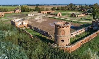 В Щорсах снова продают «Мурованку Хрептовичей». Теперь за две базовые