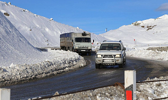Возобновлено движение грузовиков через «Верхний Ларс»
