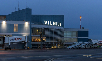 Аэропорт Вильнюса закрыли на всю ночь из-за воздушных шаров