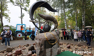 В Беларуси появился памятник креветке