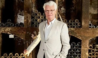 На аукционе в Нью-Йорке продали бутылку вина за более чем $800 тыс. Это мировой рекорд