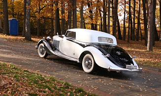 В Беларуси продают ретроавтомобиль почти за $10 млн