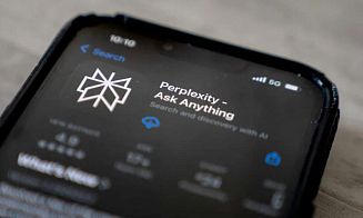 Основанный белорусом Perplexity выпустил версию ИИ-браузера Comet для iOS