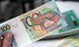 Из-за санкций банкоматы в Беларуси отказываются принимать некоторые купюры