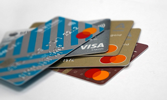 На банковской карточке появились «лишние» деньги. Это могут быть мошенники