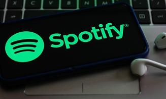 Spotify в третий раз с начала года массово увольняет сотрудников