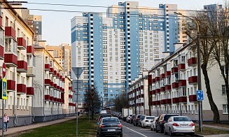 Смена власти в Венгрии, «непонятки» с квартирами и белорусская «нутелла» — неделя за три минуты