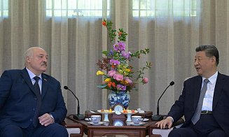 «Семейная» встреча в Китае, что с такси А1 и почему взлетели часы «Луч» — неделя за 3 минуты