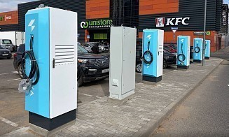 В столичной Каменной Горке открыли крупный хаб для быстрой зарядки электромобилей