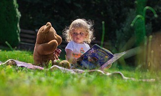 Лукашенко подписал указ о второй бесплатной попытке ЭКО. Подробности