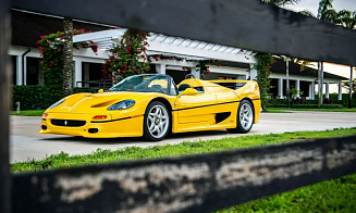 Ferrari дизайнера Ральфа Лорена продали на аукционе за рекордную сумму