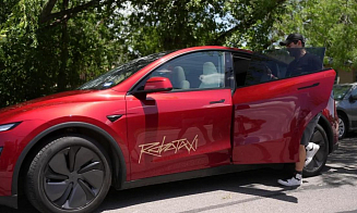 Всего за день после запуска роботакси компания Tesla подорожала на $80 млрд