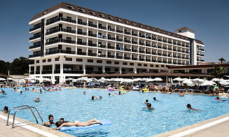 Власти популярного турецкого курорта закрыли 174 гостиницы по требованию пожарной службы