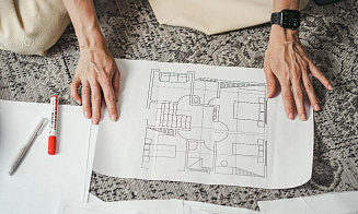 В Беларуси упростят перепланировку квартир и установку антенн 