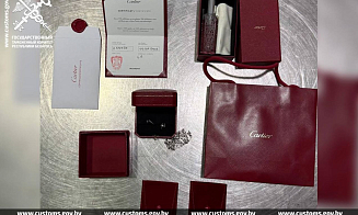 Россиянка пыталась незаконно провезти через Беларусь «подарки» из ОАЭ на 500 тыс. рублей