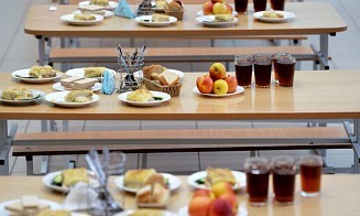 Для школ вернули право покупать продукты из одного источника