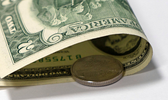 Глава Нацбанка рассказал, могут ли банки вводить ограничения на обмен долларов старого образца