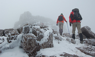 В горах вам никто, кроме вас самих, не поможет. Гайд для «чайников», которые идут покорять вершины