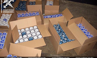 Российский перевозчик вез через границу никотиновые паучи под видом рыбных консервов 