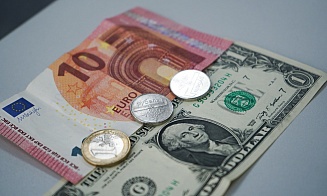 На сколько в Беларуси выросли рублевые вклады и сократились валютные