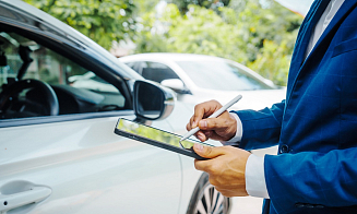 Минфин сообщил о резком росте выплат по полисам каско в 2025 году