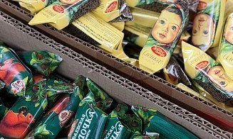 Сколько российских шоколадных конфет закупила Беларусь с начала года