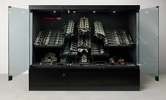 На торгах продадут последний двигатель с машины Айртона Сенны в «Формуле-1»