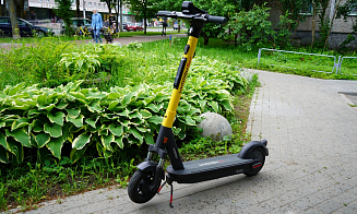 В парке им. Челюскинцев больше нельзя ездить на шеринговых самокатах