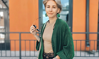 Как мастер спорта по лыжным гонкам открыла в Минске ткацкую мастерскую и продает платки по всему миру